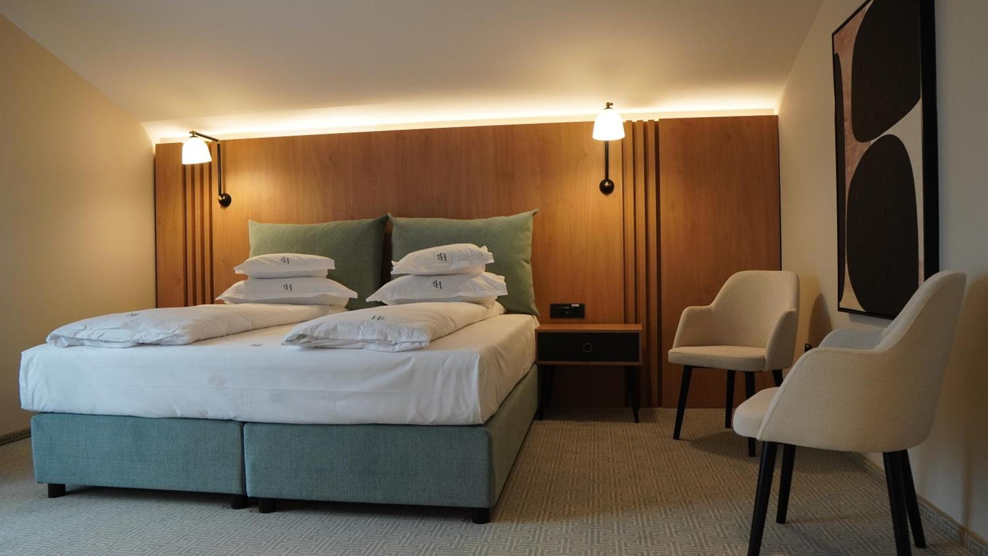 Hotel Sorin Mihai Кристьян Экстерьер фото