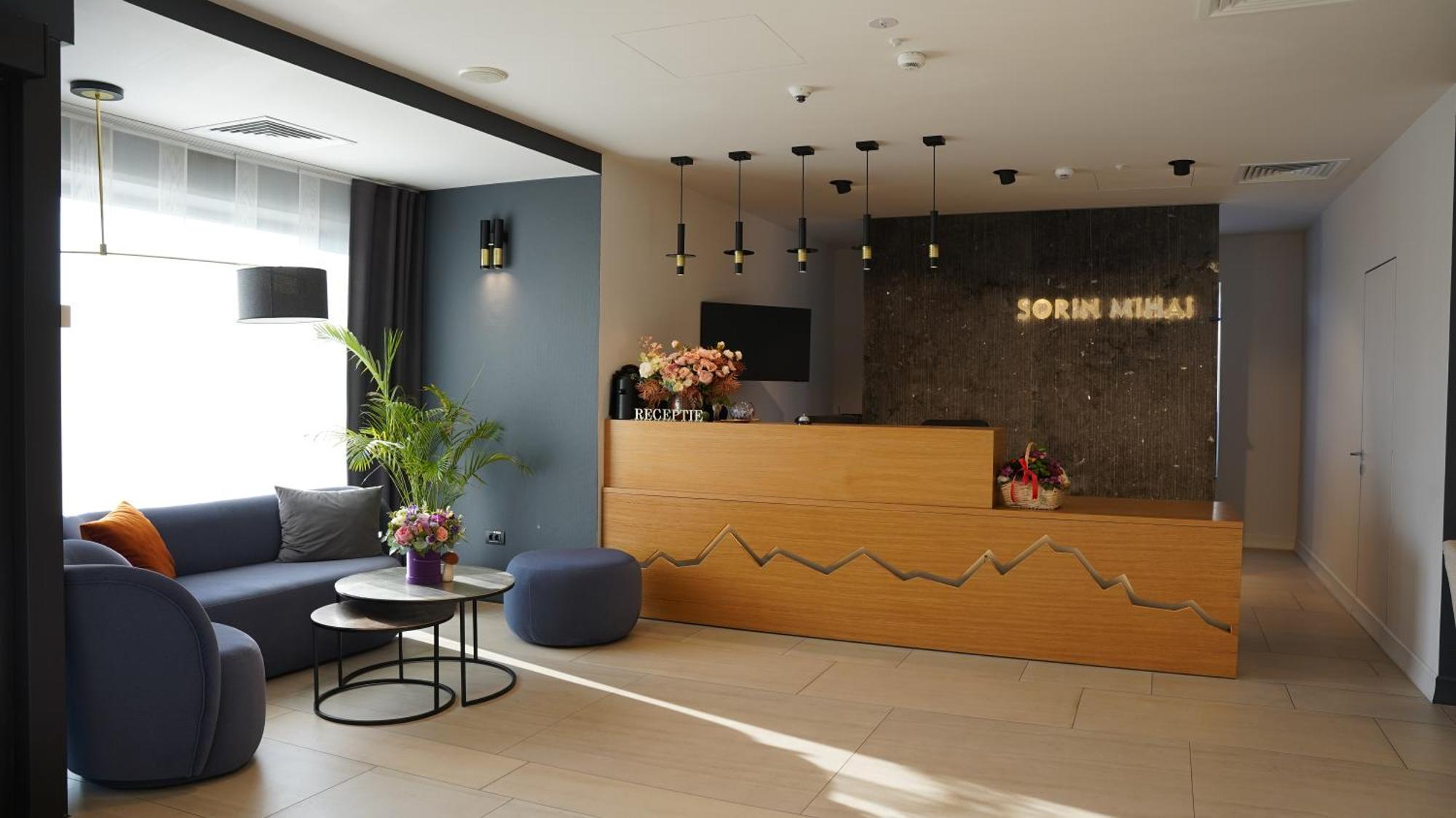 Hotel Sorin Mihai Кристьян Экстерьер фото