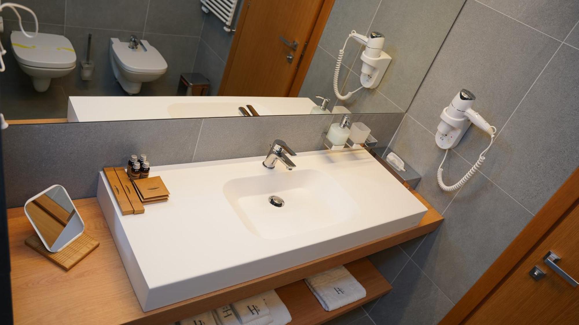 Hotel Sorin Mihai Кристьян Экстерьер фото