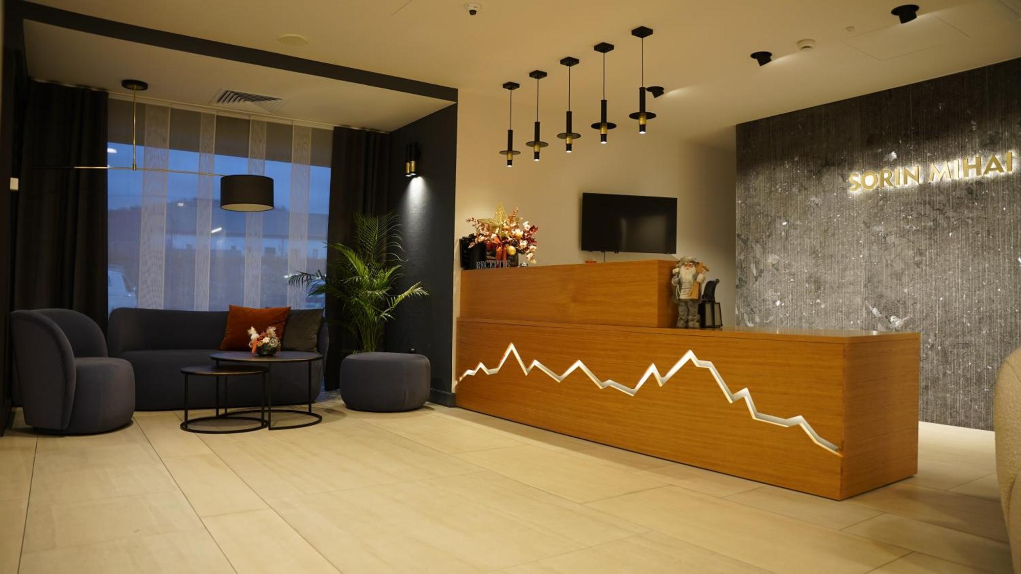 Hotel Sorin Mihai Кристьян Экстерьер фото