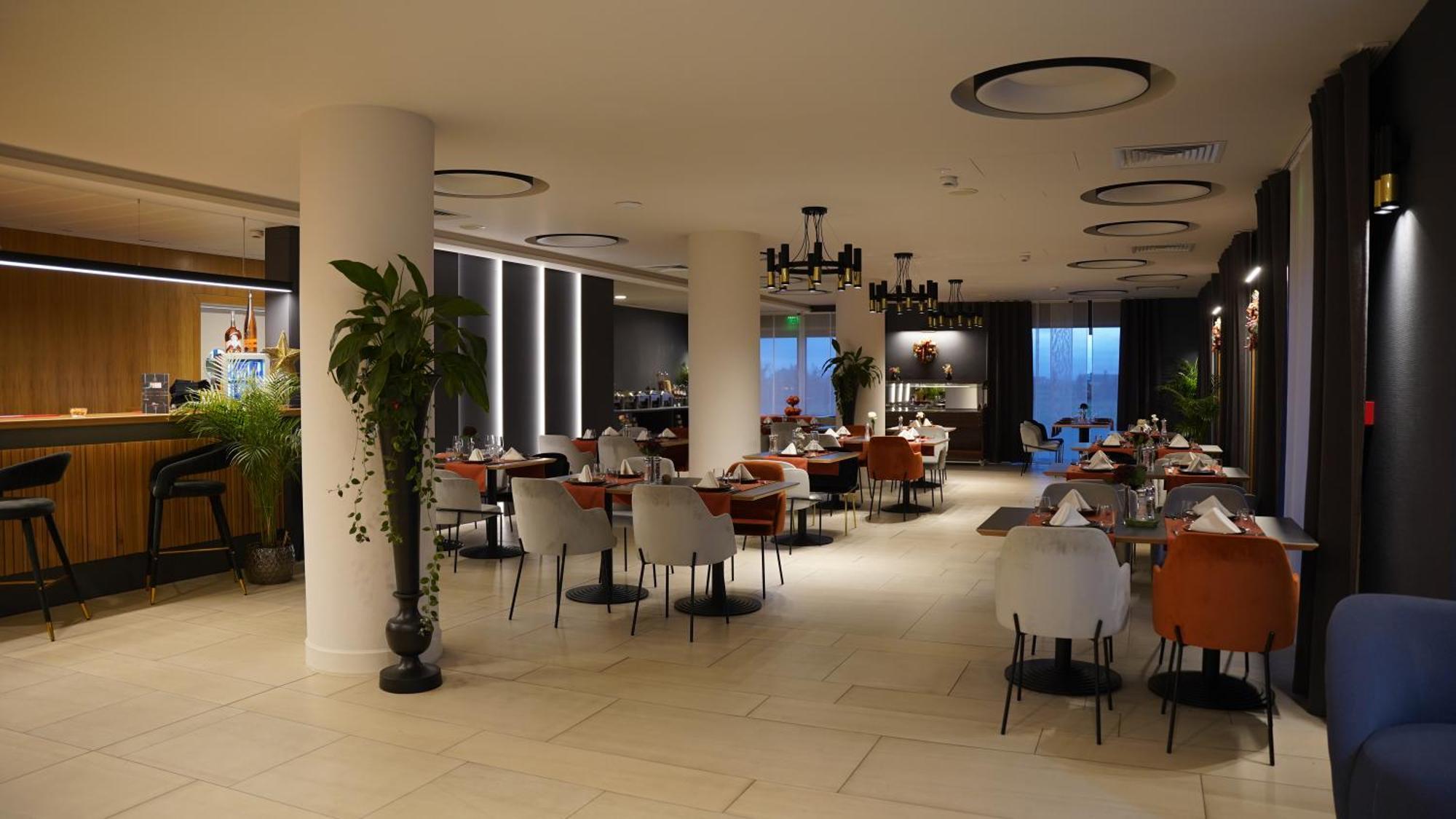 Hotel Sorin Mihai Кристьян Экстерьер фото